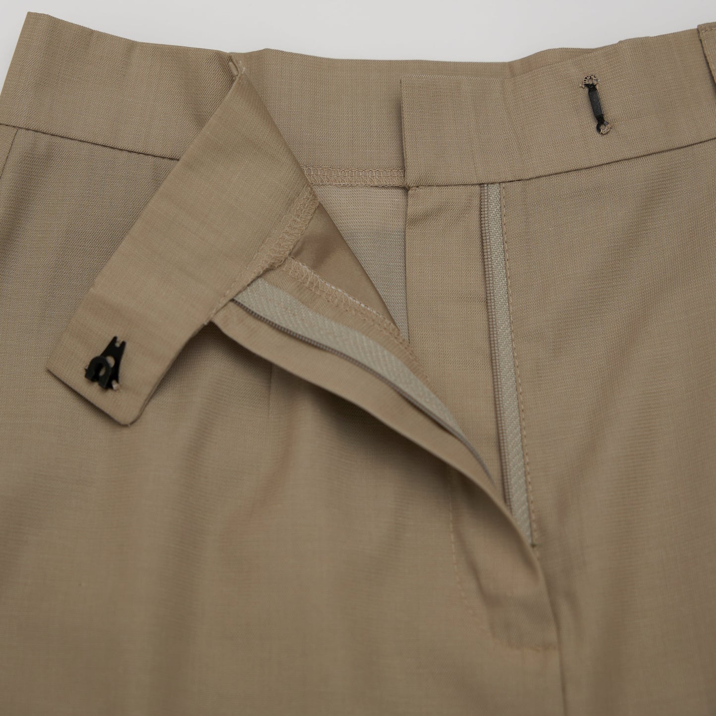SYLVIA Light Wool Skirt